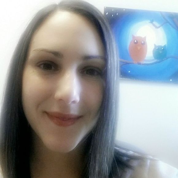 Meet your Posher, Sarah - Picture 1 of 1